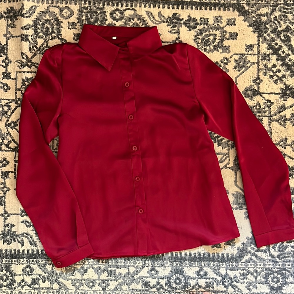 Silky tailored blouse